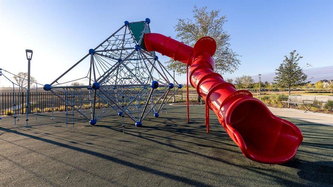 Community amenities in Fields 50', Frisco (Image 7).