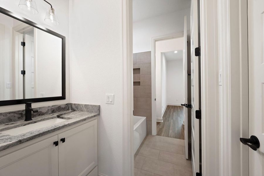 Furnished interior view inside a new home in , Bryan (Image 8).