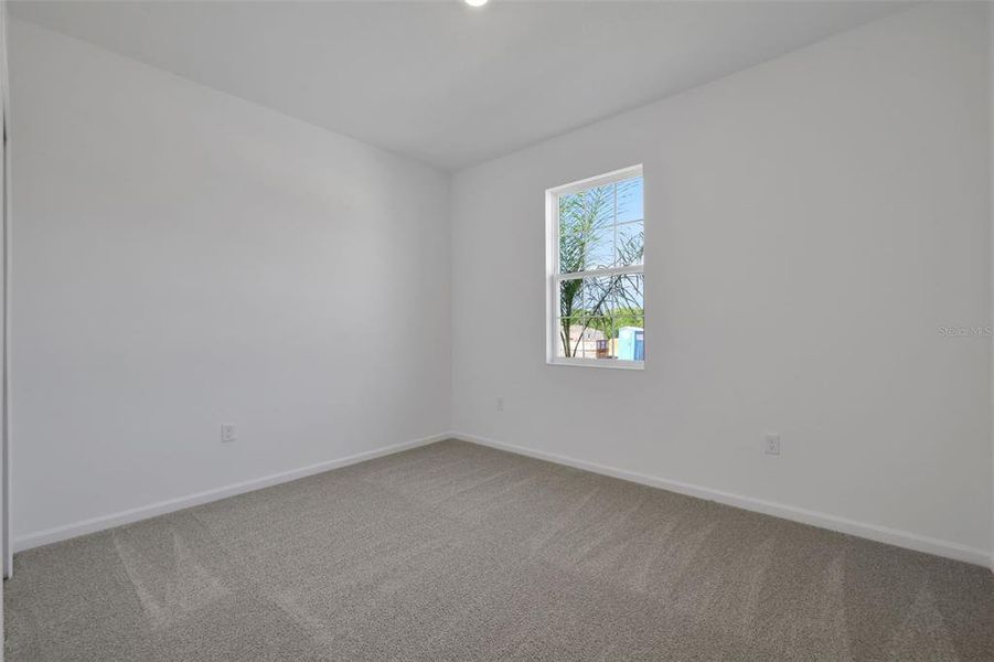 Spacious, unfurnished interior of a new home in Seaport Village, Tavares (Image 18).