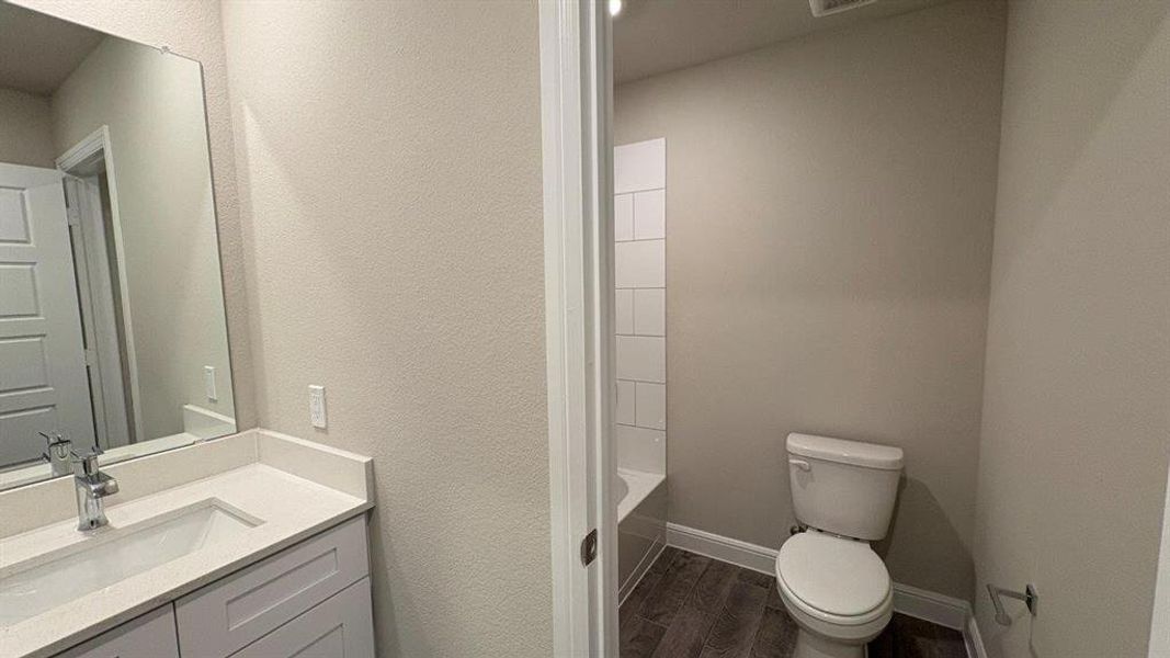 Furnished interior view inside a new home in Sandstone Estates, Granbury (Image 6).