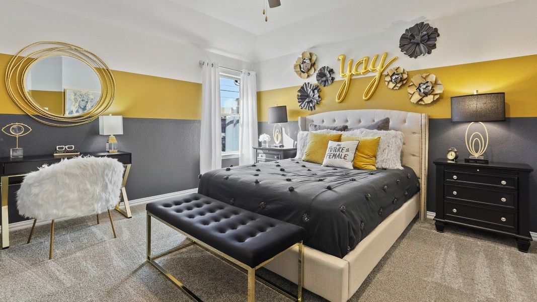 Representative furnished interior of a home built from the Hickory by DRB Homes in Brookewater, Rosenberg (Image 12).