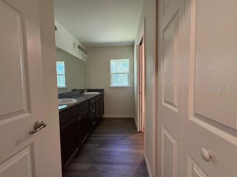 Furnished interior view inside a new home in , Ocala (Image 5).