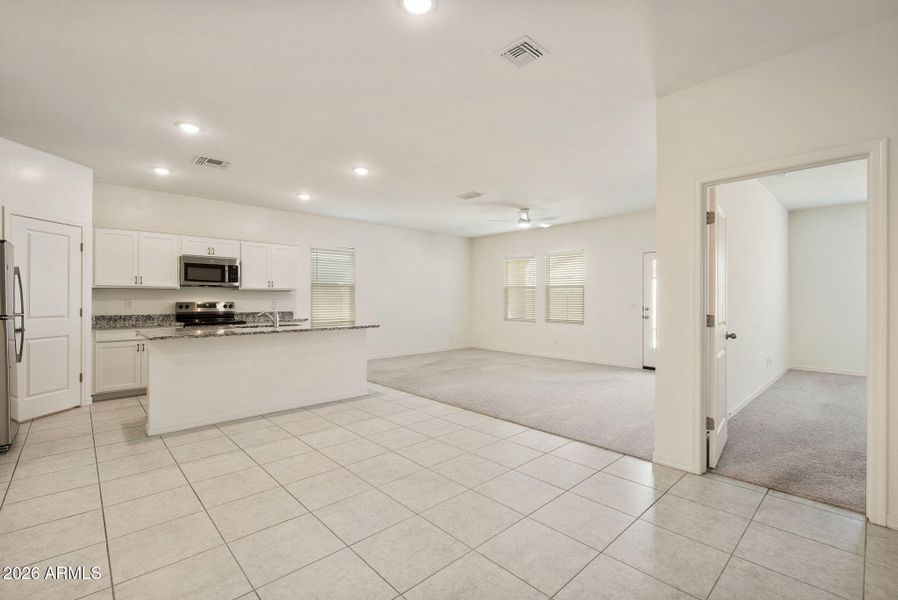 19-web-or-mls-_DSC3017 19-web-or-mls-_DSC3017