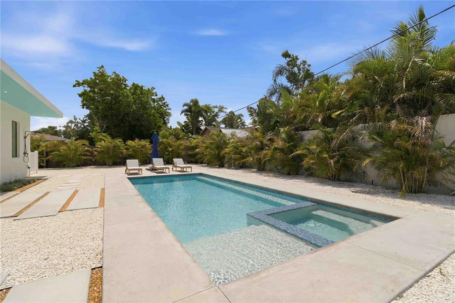 Exterior details and patio area of a home in , Sarasota (Image 28).