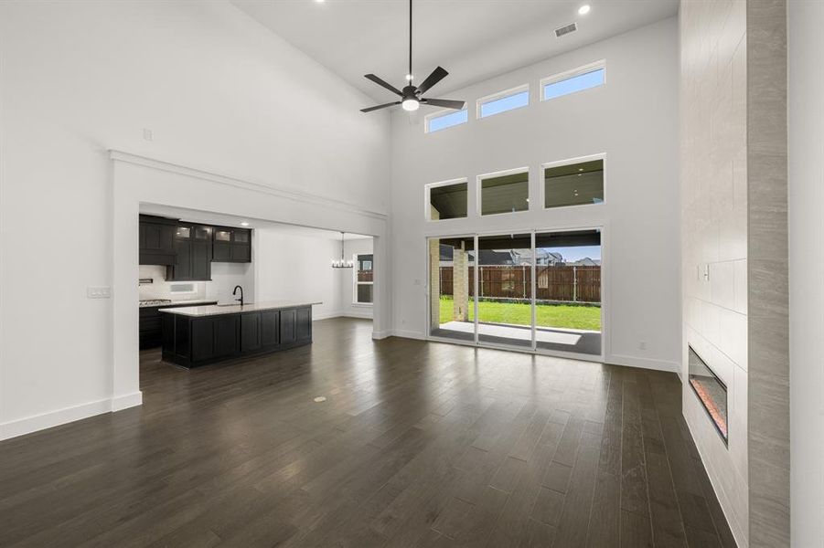 2544 Baypoint- Living Room-3