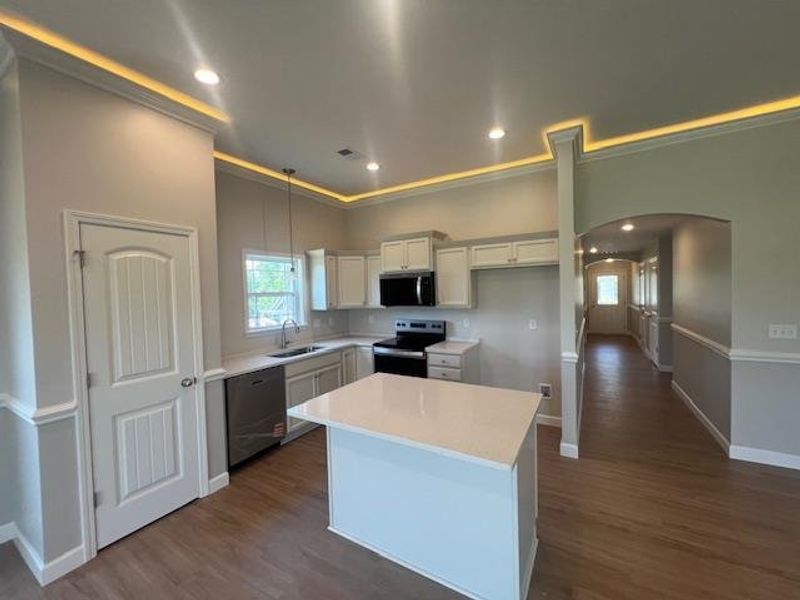 Furnished interior view inside a new home in Cleveland Meadows, Spartanburg (Image 5).
