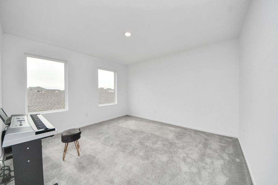 Spacious, unfurnished interior of a new home in , Hockley (Image 24).