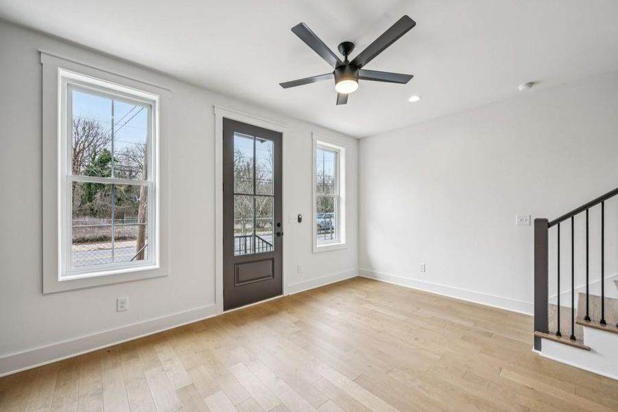 Spacious, unfurnished interior of a new home in , Atlanta (Image 31).