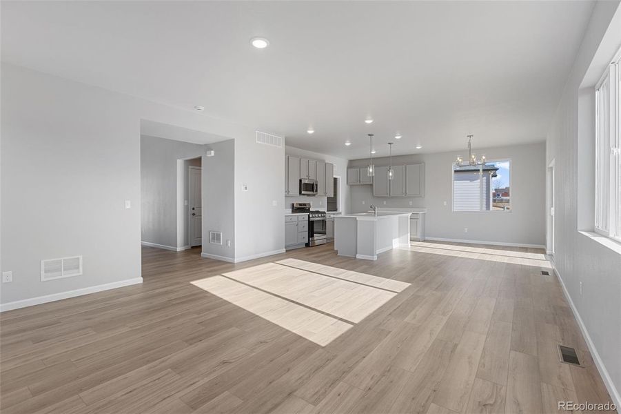 Spacious, unfurnished interior of a new home in Cherry Meadows, Brighton (Image 25).