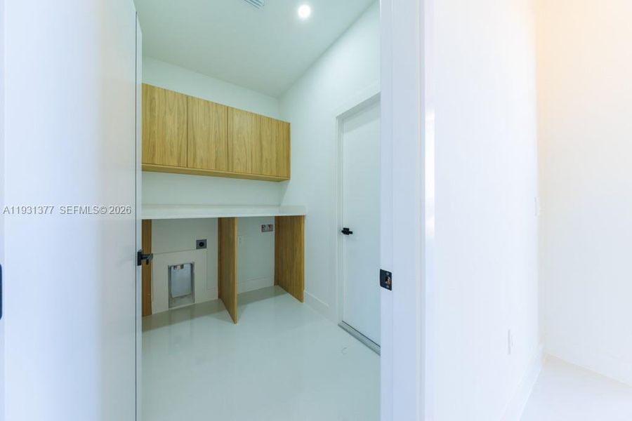 Image 25 of a home in .