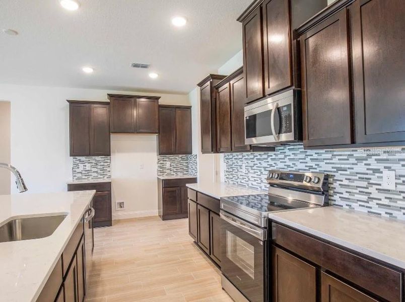 Model home - actual features may vary. Model home - actual features may vary.