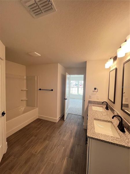 Spacious, unfurnished interior of a new home in , Dade City (Image 20). Spacious, unfurnished interior of a new home in , Dade City (Image 20).