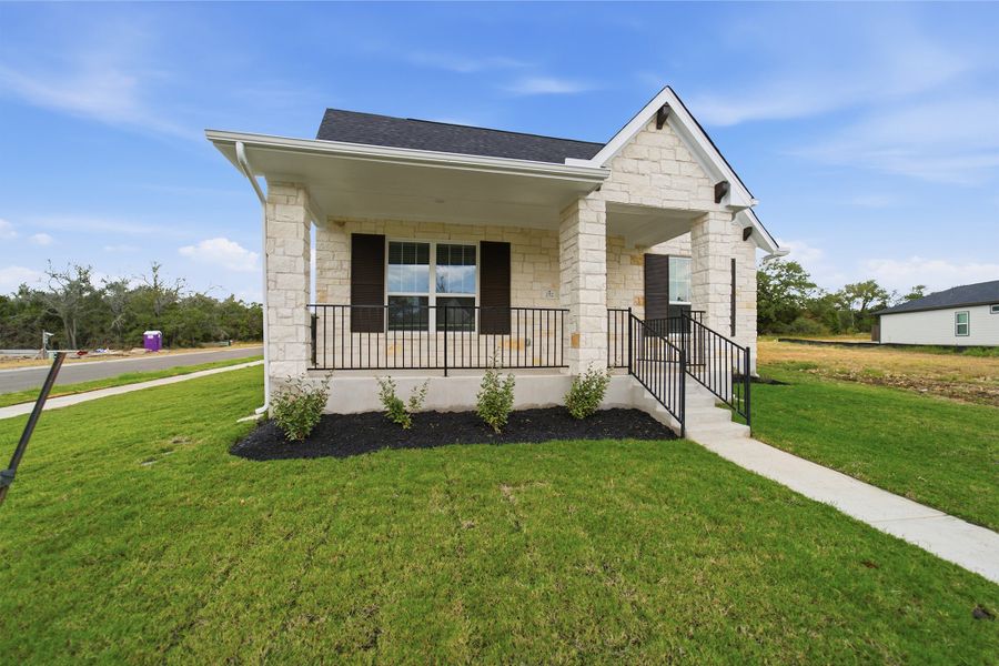 Exterior details and patio area of a home in Sanctuary, Salado (Image 4).
