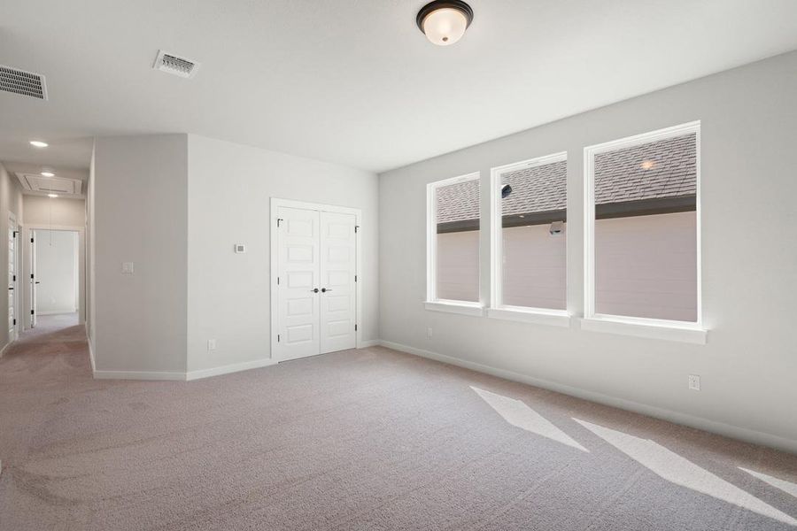 Spacious, unfurnished interior of a new home in , Dripping Springs (Image 25). Spacious, unfurnished interior of a new home in , Dripping Springs (Image 25).