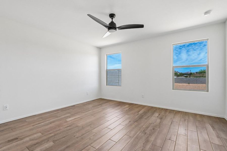 Spacious, unfurnished interior of a new home in Entrada del Oro Classics, Gold Canyon (Image 11). Spacious, unfurnished interior of a new home in Entrada del Oro Classics, Gold Canyon (Image 11).