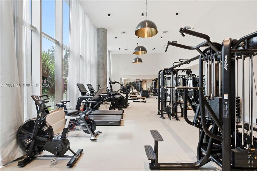 Community amenities in , Miami (Image 31).