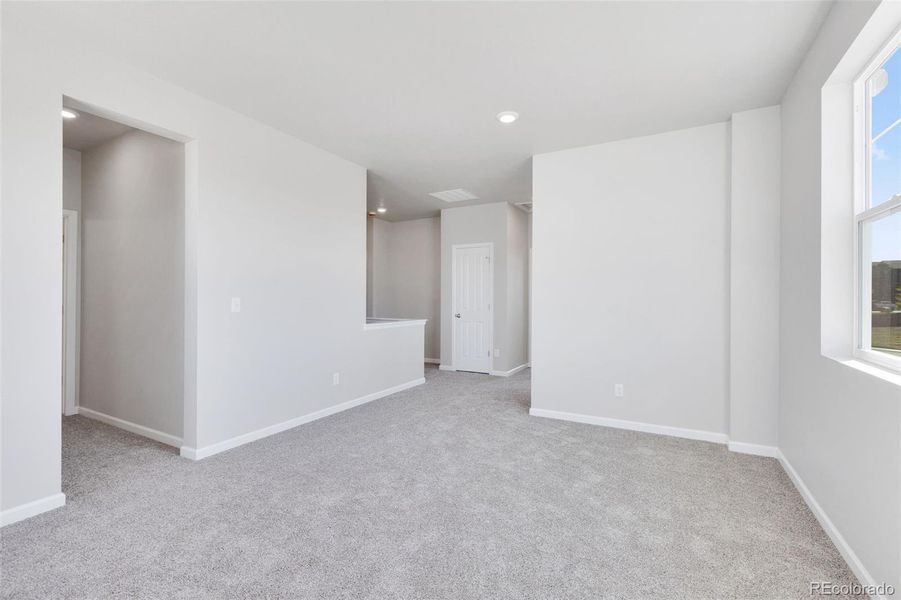 Spacious, unfurnished interior of a new home in Cherry Meadows, Brighton (Image 27).