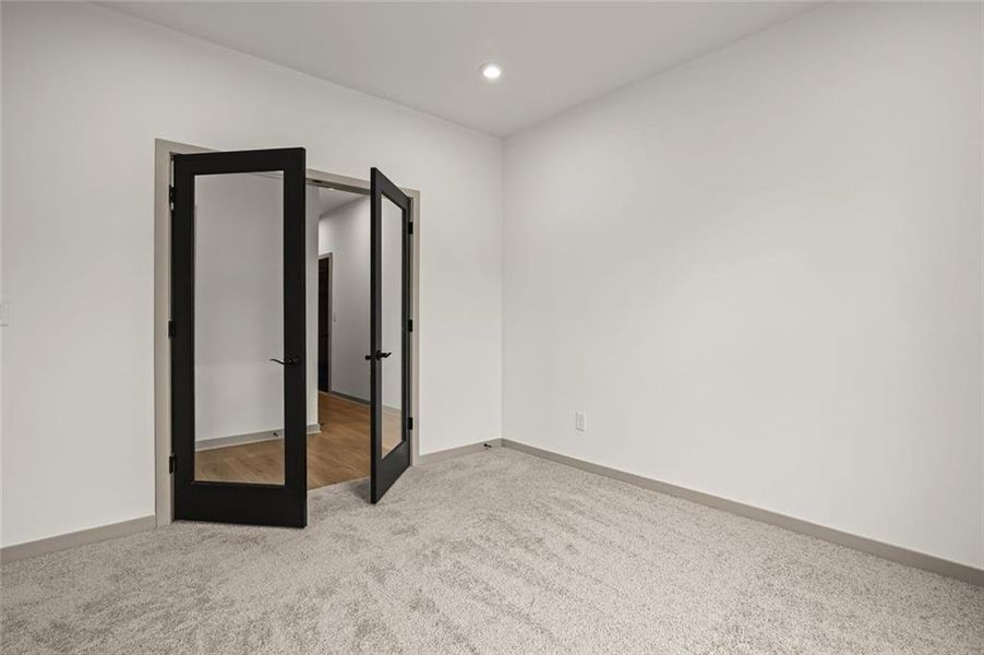 Spacious, unfurnished interior of a new home in Sage Woods, Dallas (Image 32).