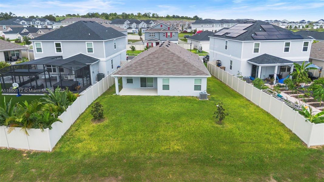 Exterior details and patio area of a home in , Davenport (Image 24).