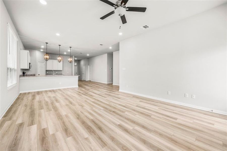 Spacious, unfurnished interior of a new home in , Waco (Image 16). Spacious, unfurnished interior of a new home in , Waco (Image 16).