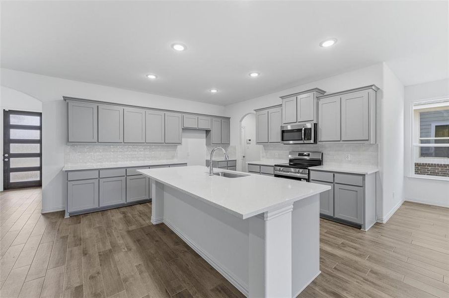 Furnished interior view inside a new home in Covenant Park, Springtown (Image 8).