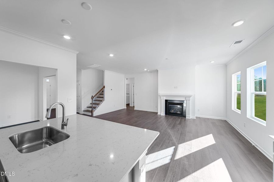 SUN_SherriDowns_Pic_Madison-17