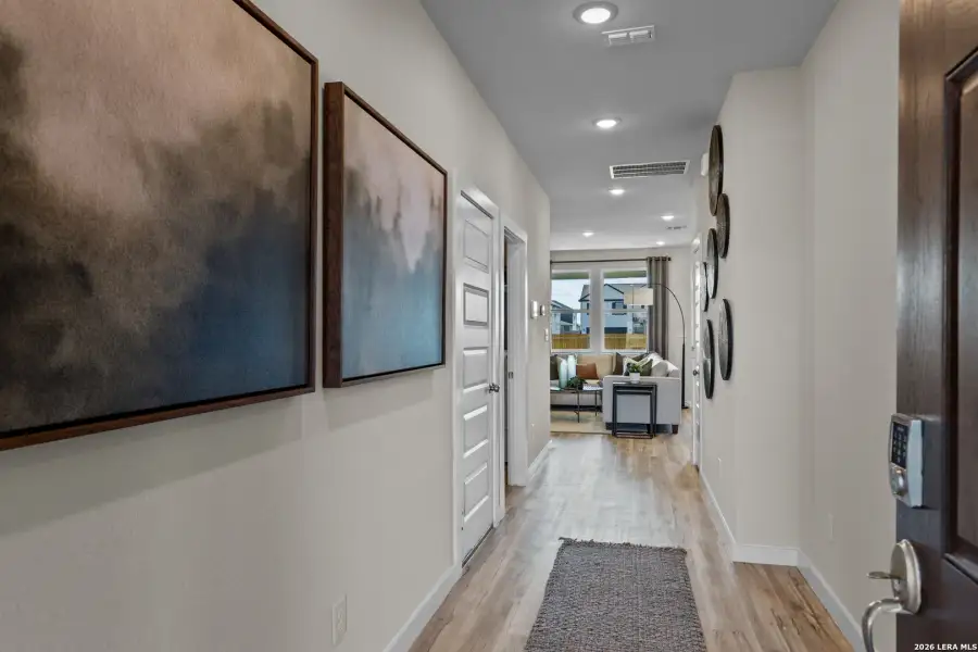 Furnished interior view inside a new home in Hiddenbrooke, Seguin (Image 28). Furnished interior view inside a new home in Hiddenbrooke, Seguin (Image 28).