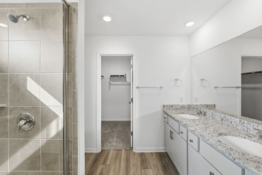 Furnished interior view inside a new home in Longview, Del Valle (Image 8).