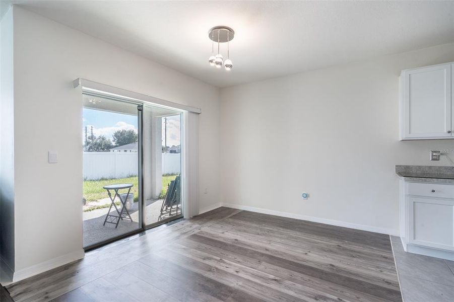 Spacious, unfurnished interior of a new home in Poinciana Enclave, Kissimmee (Image 22).