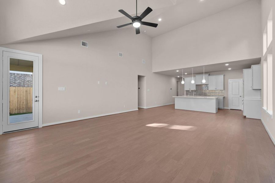 Spacious, unfurnished interior of a new home in Elyson 45' & 70', Katy (Image 33). Spacious, unfurnished interior of a new home in Elyson 45' & 70', Katy (Image 33).