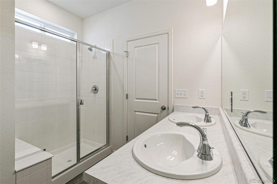 Furnished interior view inside a new home in Turnberry, Commerce City (Image 10). Furnished interior view inside a new home in Turnberry, Commerce City (Image 10).