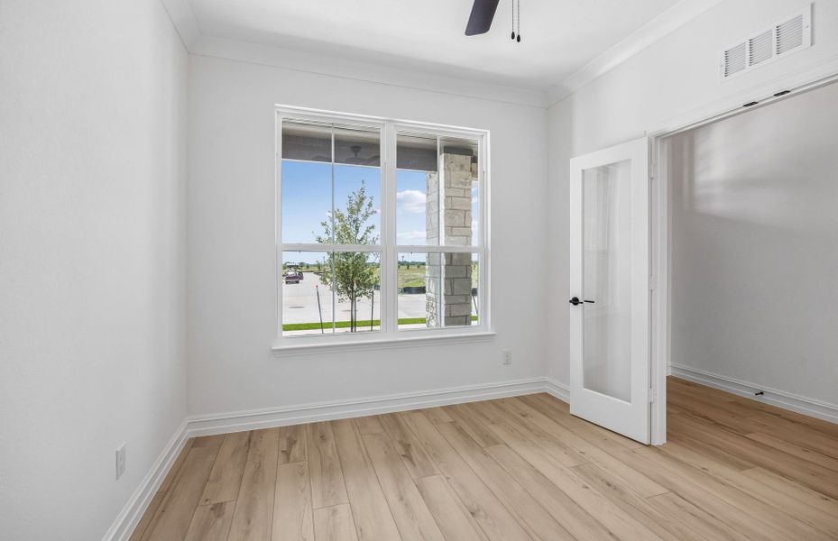 Spacious, unfurnished interior of a new home in Overland Grove, Forney (Image 18). Spacious, unfurnished interior of a new home in Overland Grove, Forney (Image 18).