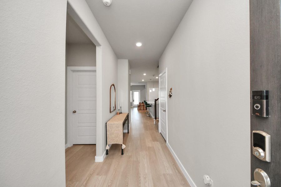 Image 23 of a home in Heights of Barbers Hill.