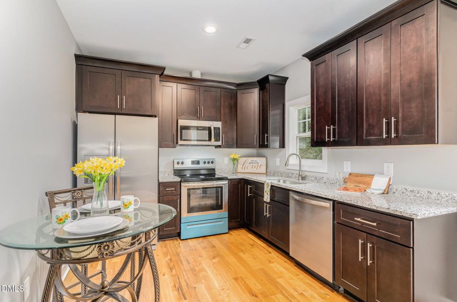 015_dsc00214-edit 015_dsc00214-edit