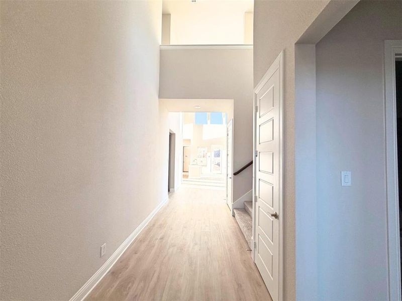 Spacious, unfurnished interior of a new home in Walsh, Fort Worth (Image 6).