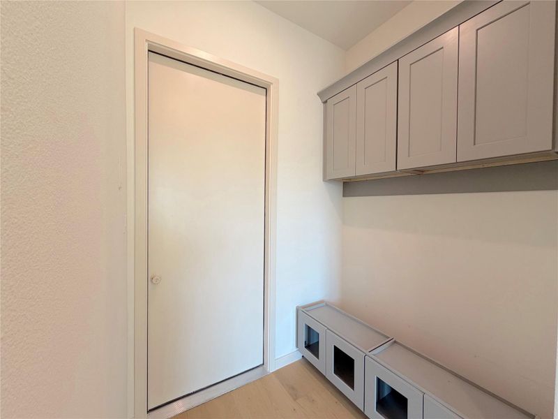 Spacious, unfurnished interior of a new home in , Canyon Lake (Image 12). Spacious, unfurnished interior of a new home in , Canyon Lake (Image 12).