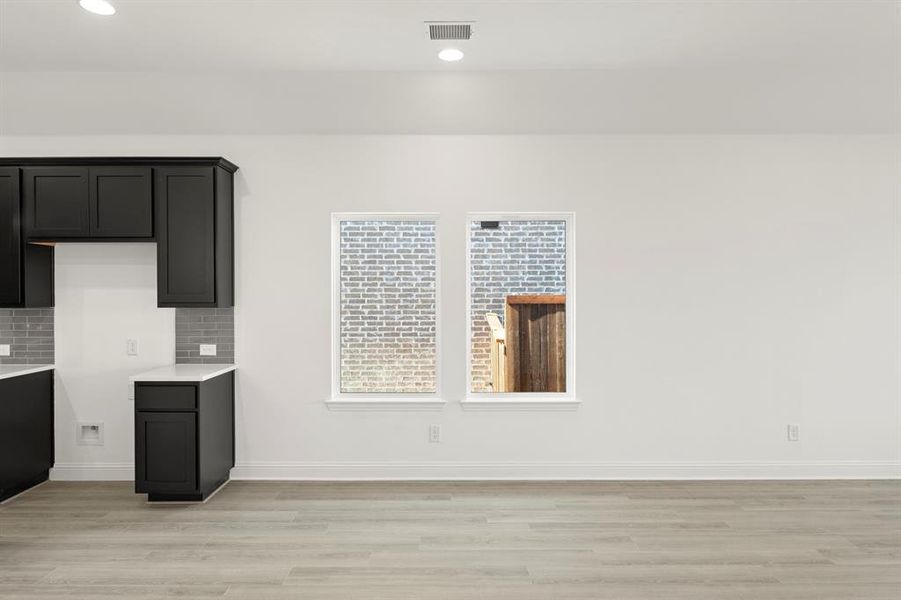 13. 3112 Goldfinch - Dining