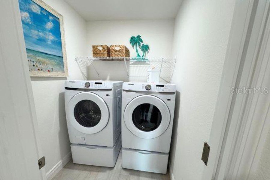 Close-up of interior finishes inside a home in Orchid Cove, Bokeelia (Image 19).