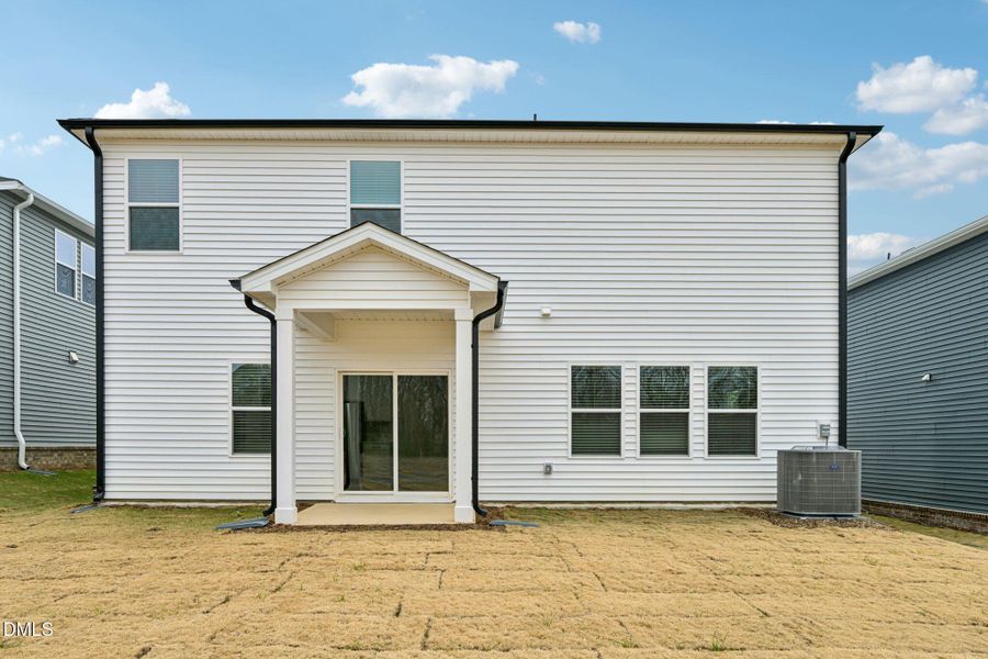 38-web-or-mls-Raleigh - Oak Manor - 536