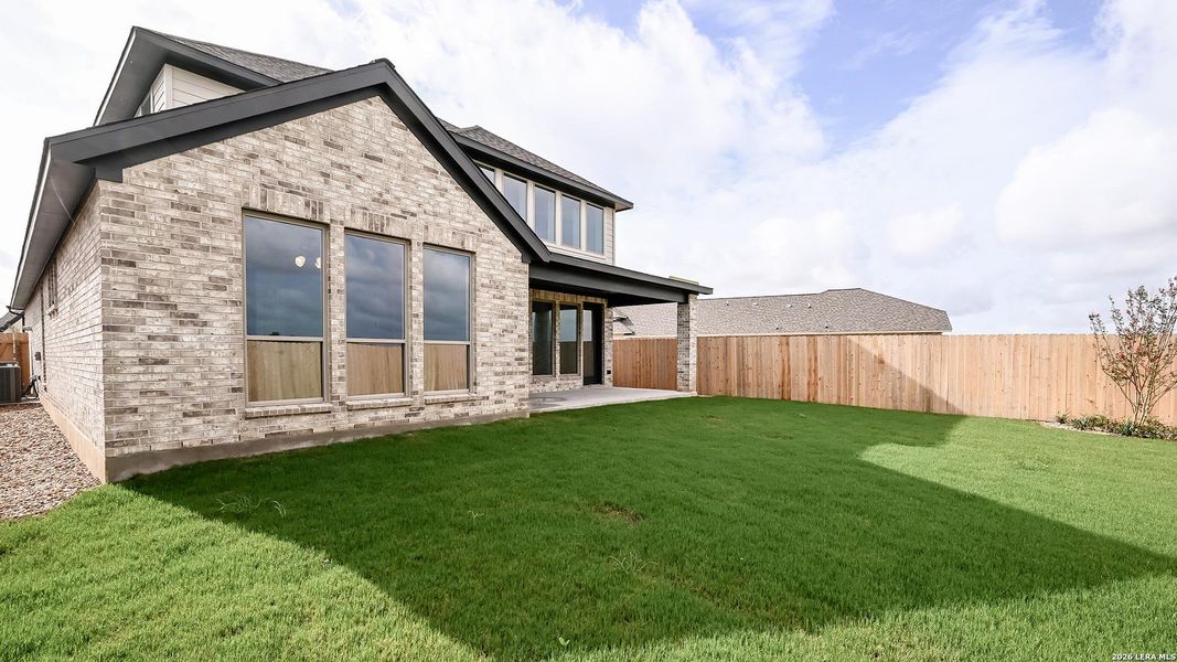 Exterior details and patio area of a home in Legacy at Lake Dunlap, New Braunfels (Image 4).