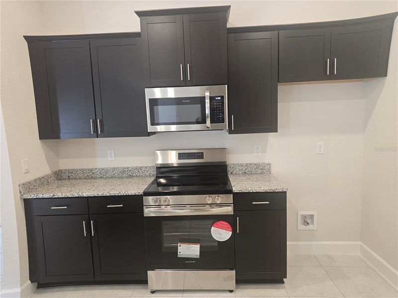 Furnished interior view inside a new home in Sugarmill Woods, Homosassa (Image 8).