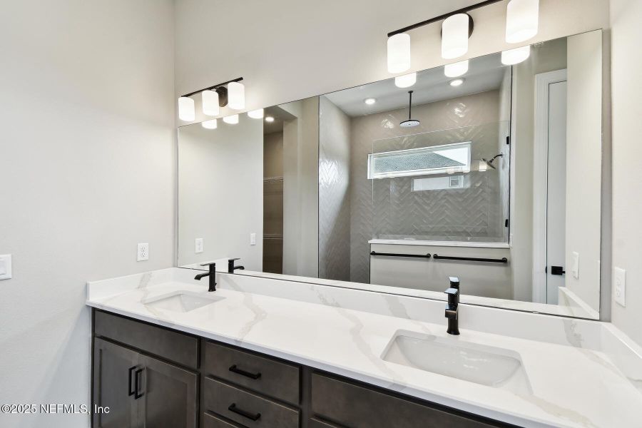 Furnished interior view inside a new home in Granville at eTown 38', Jacksonville (Image 4).