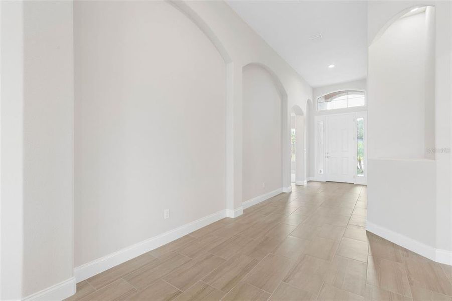 Spacious, unfurnished interior of a new home in Marina Del Palma, Palm Coast (Image 48).