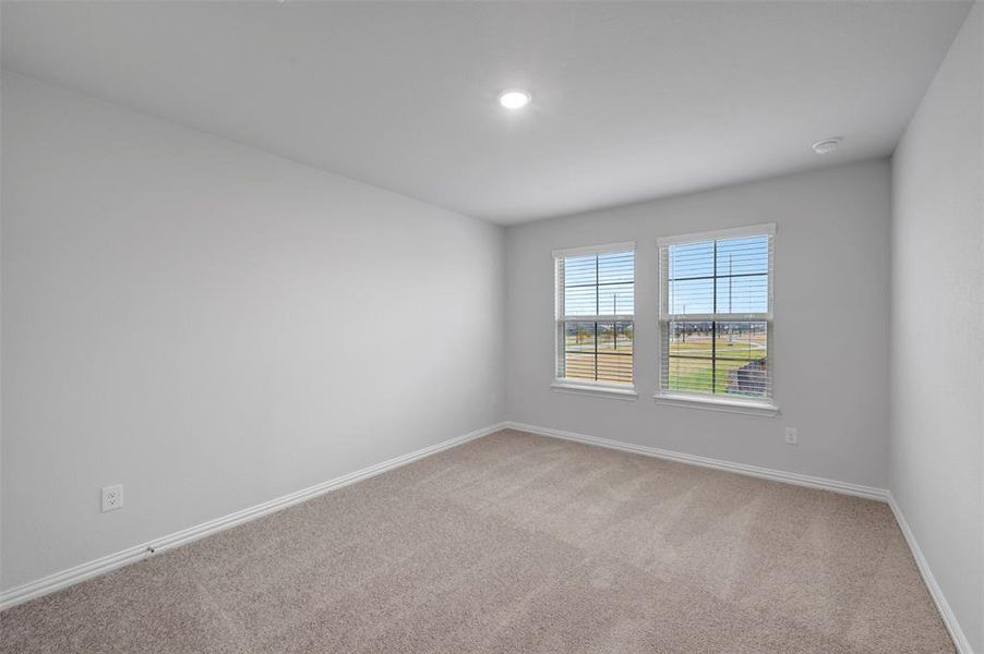 Spacious, unfurnished interior of a new home in Lilyana, Celina (Image 37).