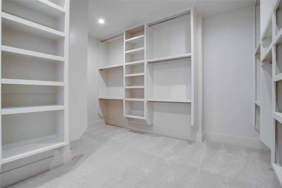 Spacious, unfurnished interior of a new home in , Gunter (Image 15). Spacious, unfurnished interior of a new home in , Gunter (Image 15).