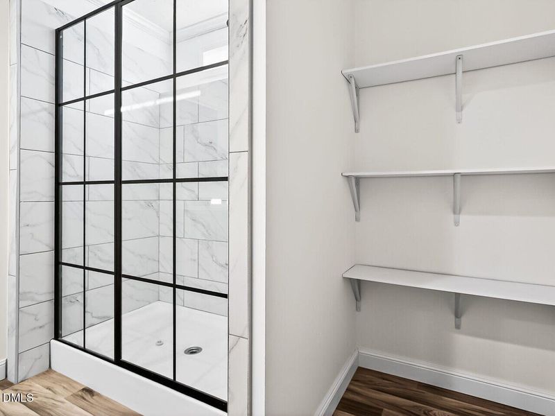 019-1280x960-bathroom