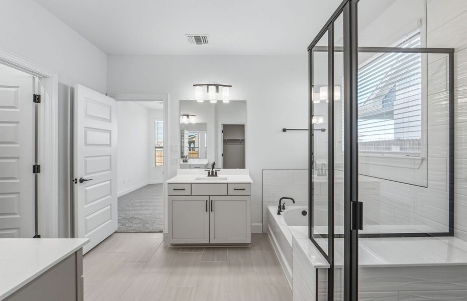 Furnished interior view inside a new home in Santa Rita Ranch, Liberty Hill (Image 5).