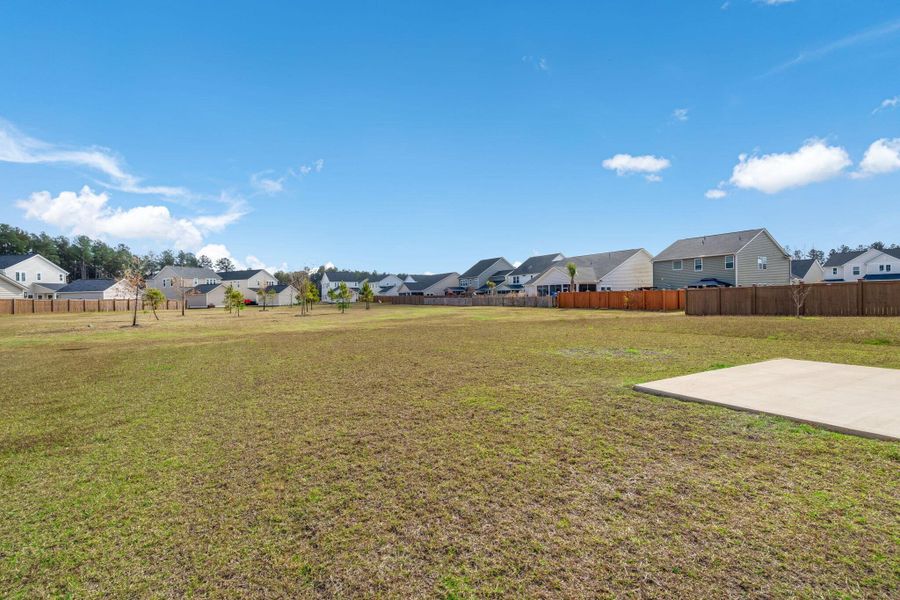 Community amenities in , Summerville (Image 38). Community amenities in , Summerville (Image 38).