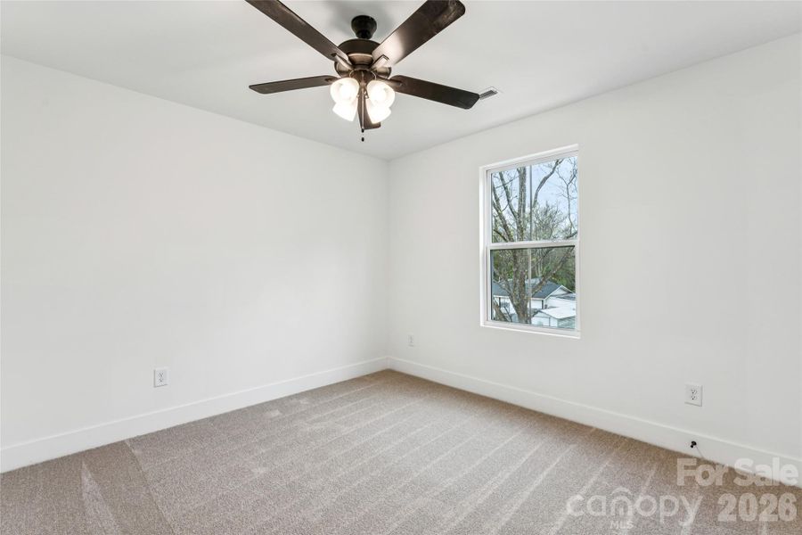 Spacious, unfurnished interior of a new home in , Rock Hill (Image 27).
