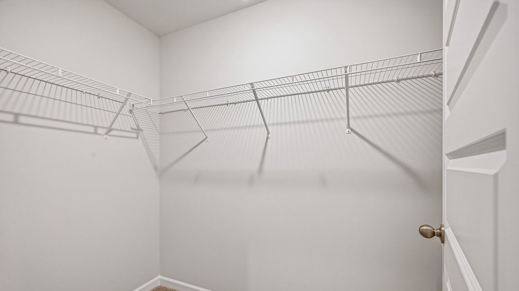 Spacious, unfurnished interior of a new home in Brooks Station, Dacula (Image 26).